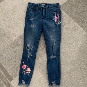 Express Dark Blue Floral Embroidered Cropped Jeans